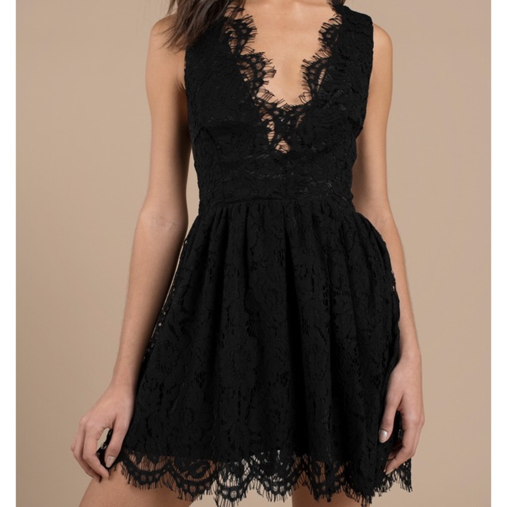 Tobi; Lauren Scallop Skater Dress